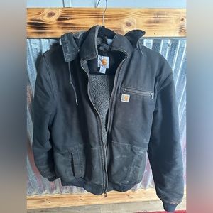 Black carhart Sherpa lined jacket! Women’s small